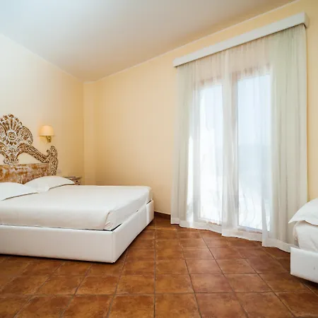 Dp - Sardinia Ξενοδοχείο 4*
